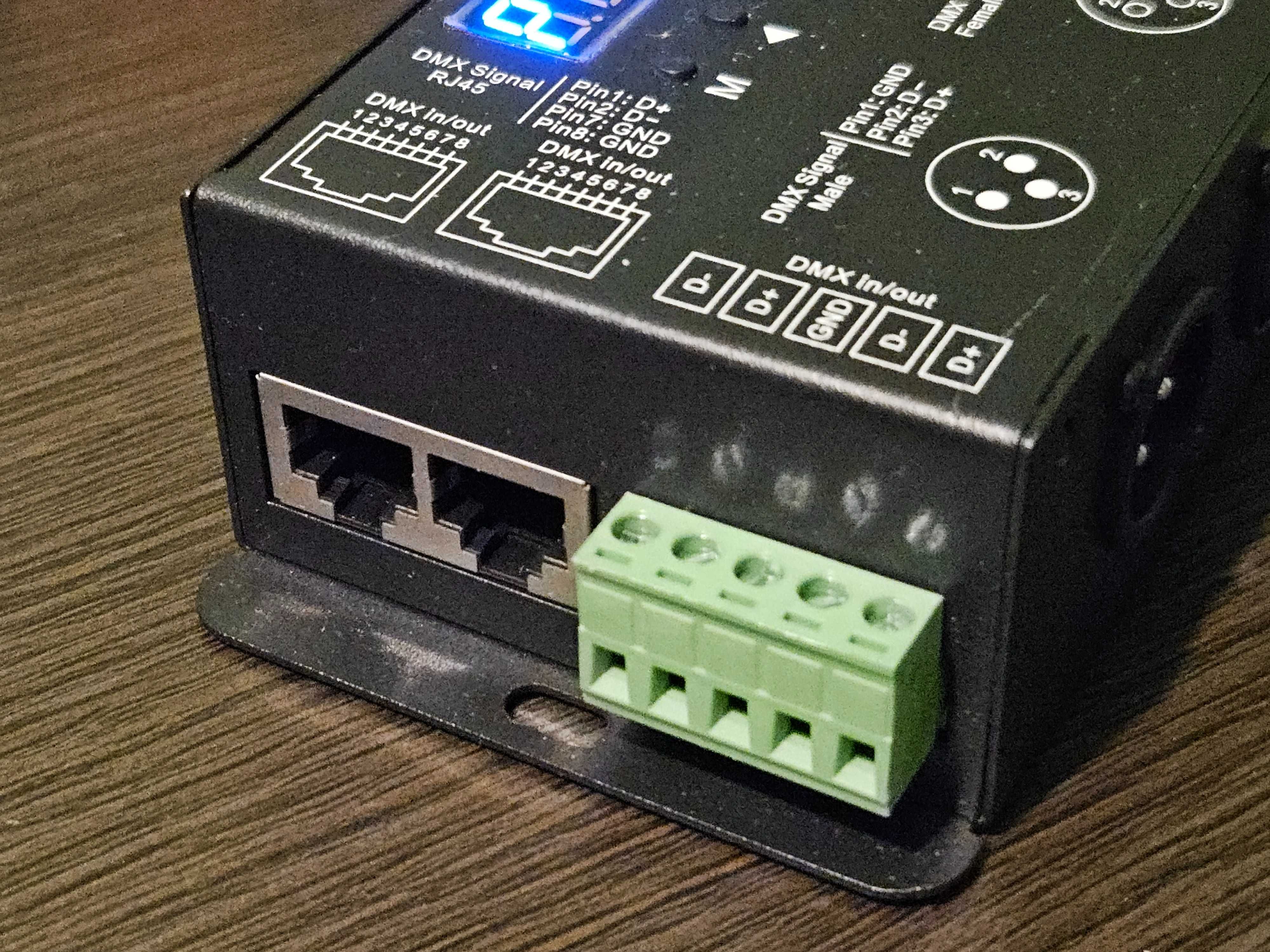 Dekoder SPI DMX512 RGB do taśm cyfrowych LED 5-24V DC RJ45/XLR3 DSA
