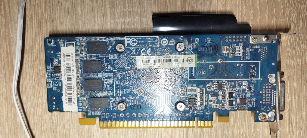 Видеокарта PCI-Ex - AMD RADEON