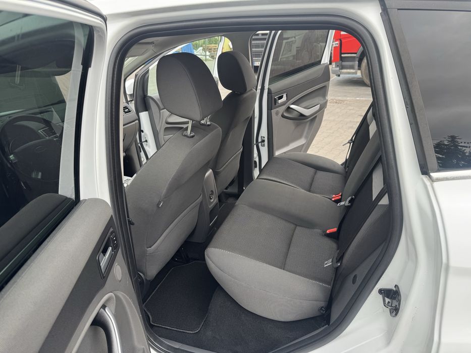 Ford Kuga 2.0 TDCi Klima  Alu Elektryka PDC Opłacony! 176TKM!