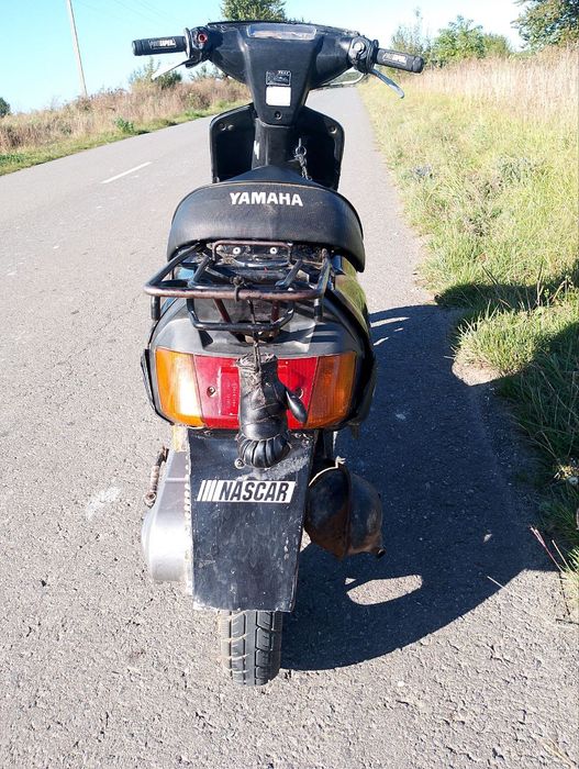 Продам скутер ,мопед Yamaha artistik 50 cc