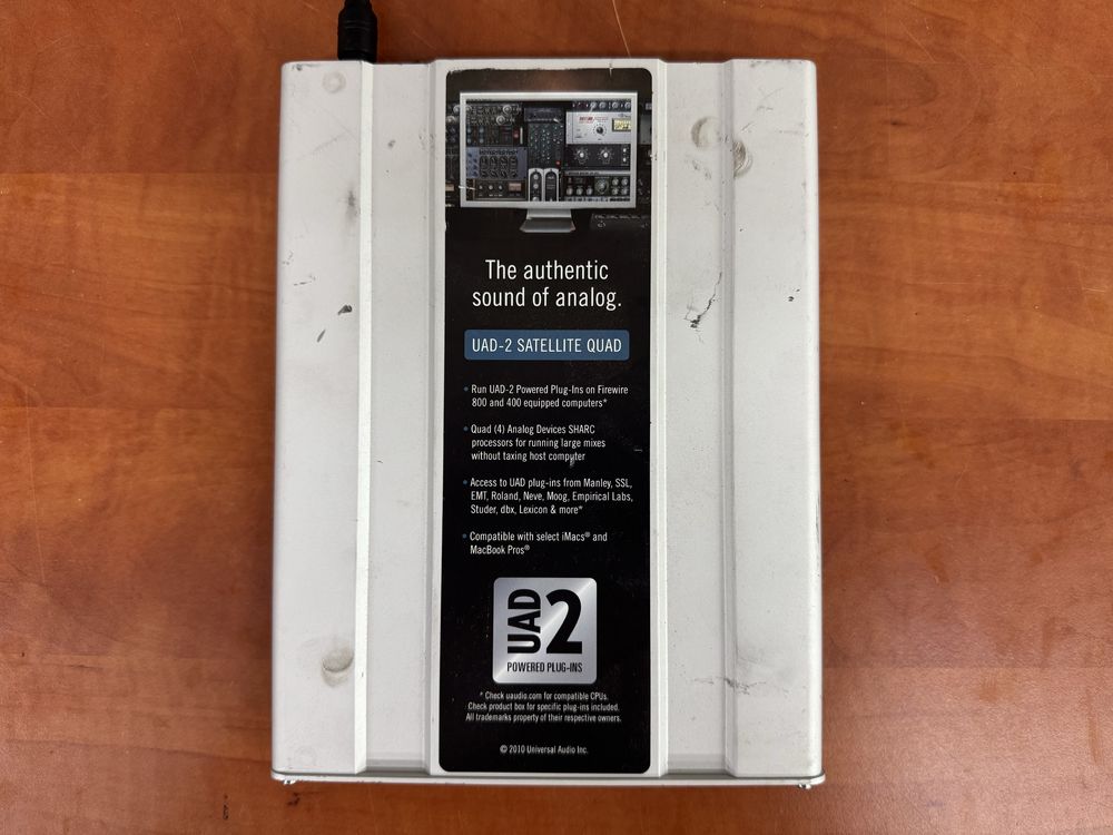 Nie sprawdzonyninterfejs UNIVERSAL AUDIO uad 2 satellite quad