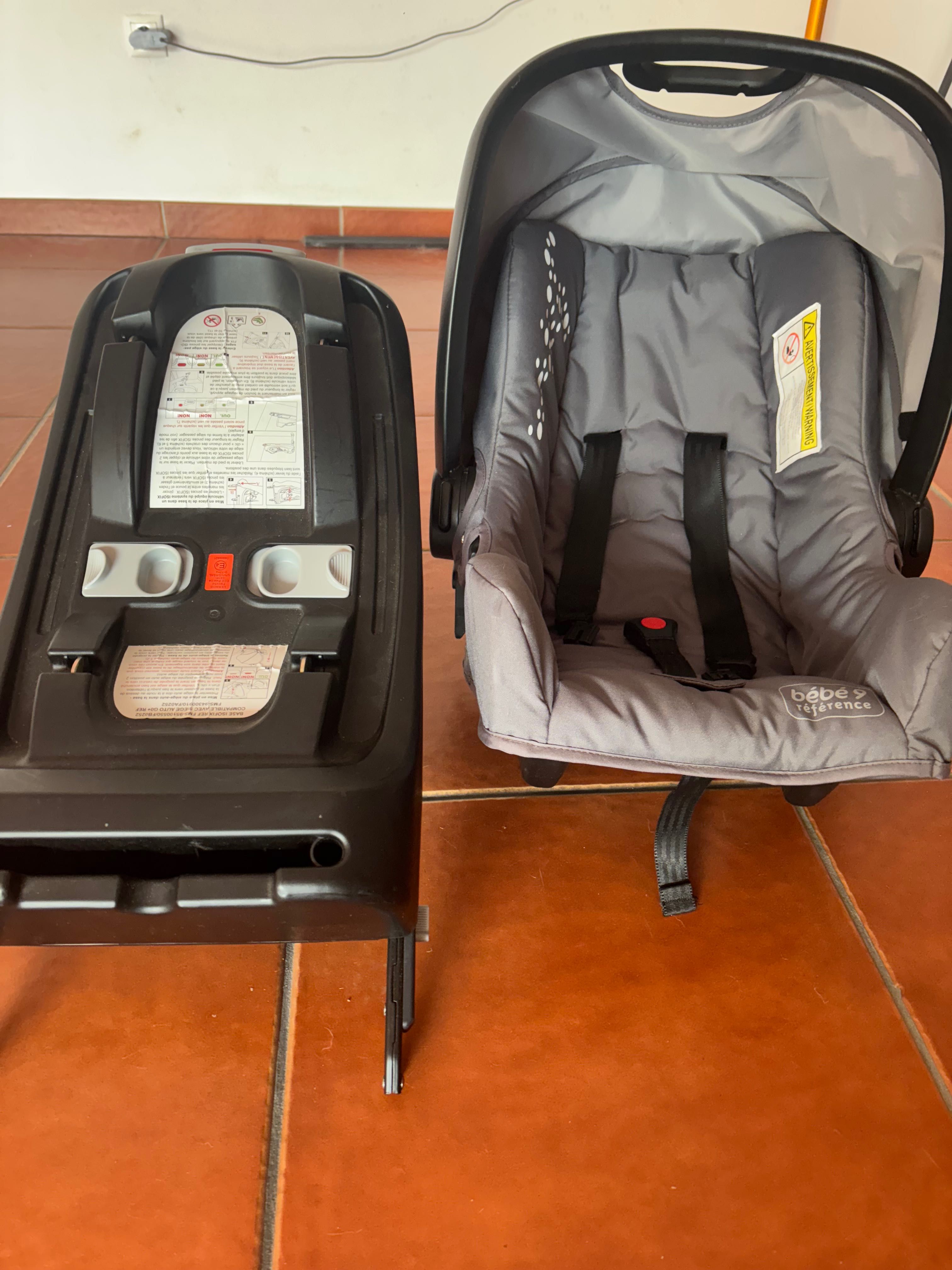 Cadeira auto com ISOFIX e pé de apoio