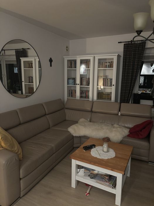 Rozkładana kanapa narożna