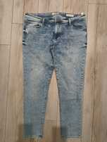 Spodnie jeansowe damskie Guess