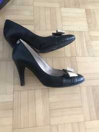 Skórzane szpilki pantofle czarne