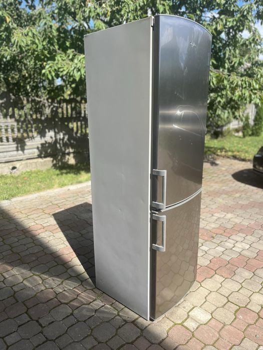 Холодильник Whirlpool