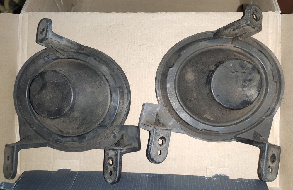 Заглушки ПТФ Kia Soul 2010