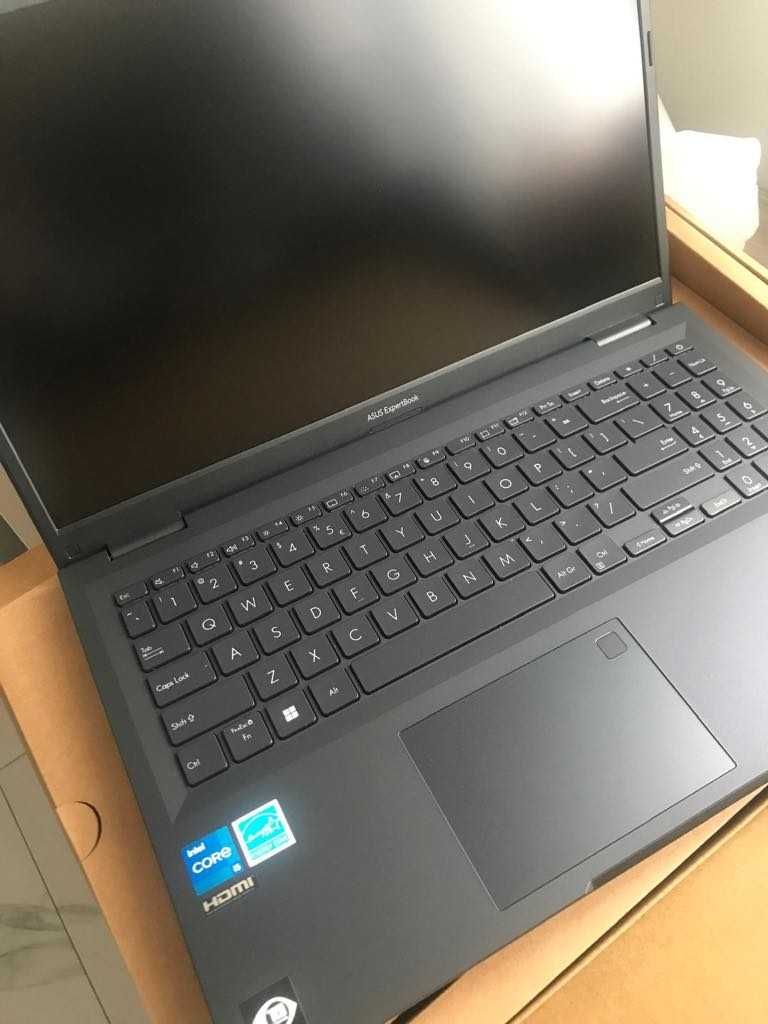 Nowiuśki laptop w super cenie - Asus ExpertBook