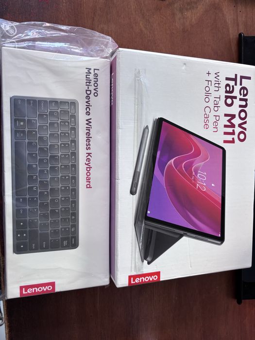 Tablet LENOVO M11 + folio + pen + keyboard