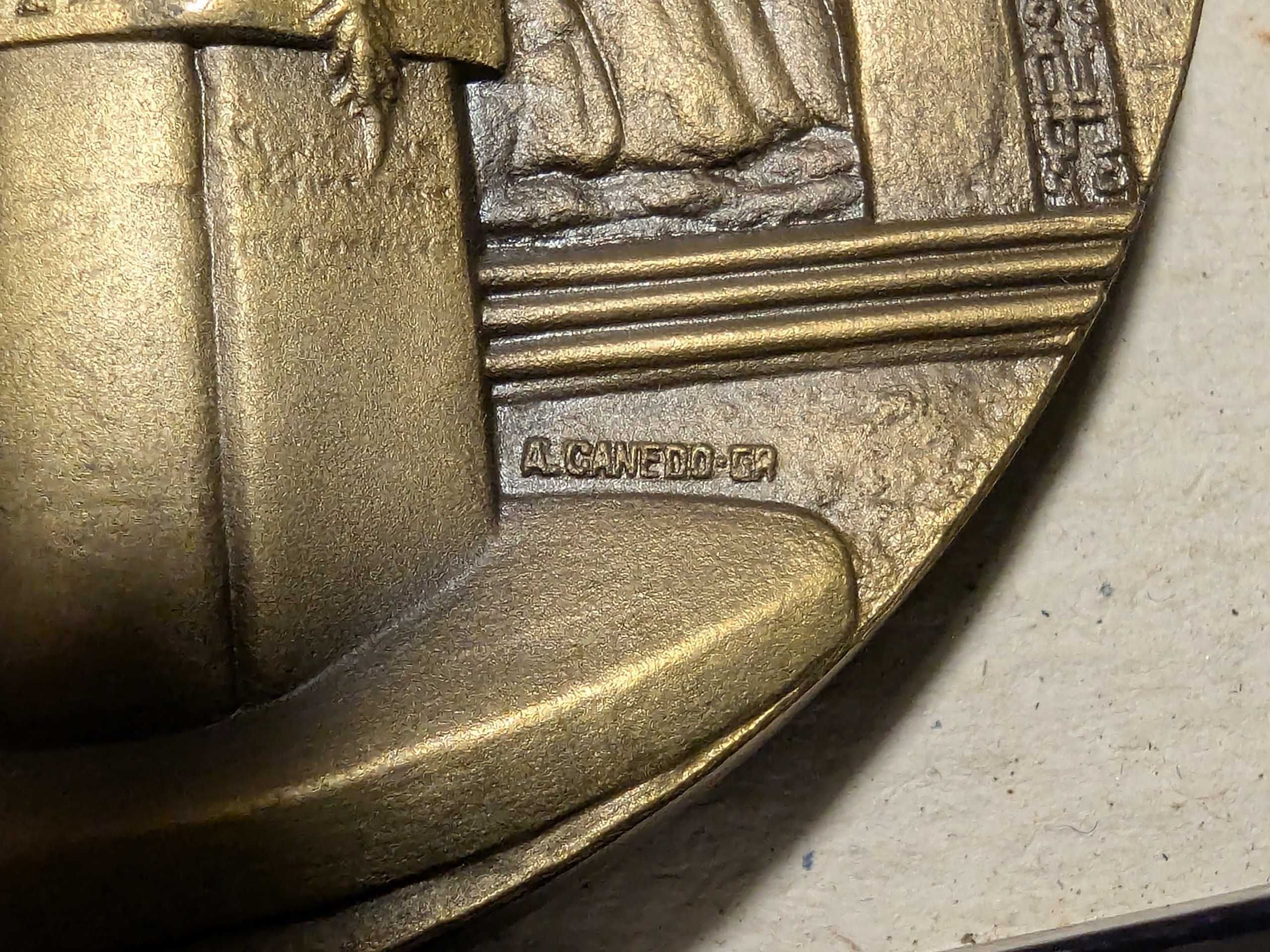 MEdalha de bronze de Salazar