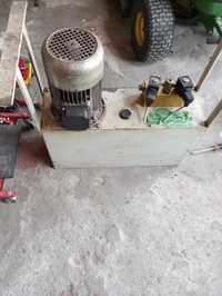 Pompa hydrauliczna np do łuparki