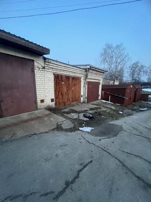 Продам капитальный гараж в АК 16