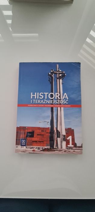 Historia I teraźniejszość 1