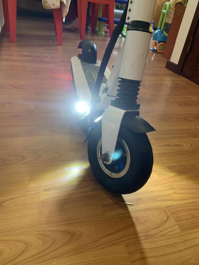 Vendo Trotinete eletrica