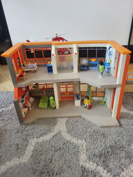 Playmobil szpital + helikopter górski + lotnisko