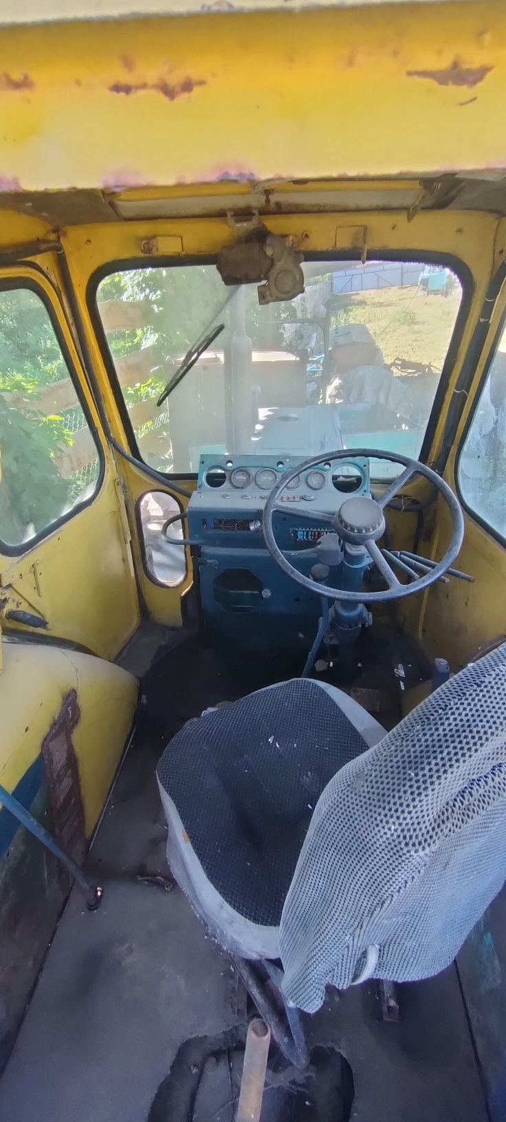Продам екскаватора
