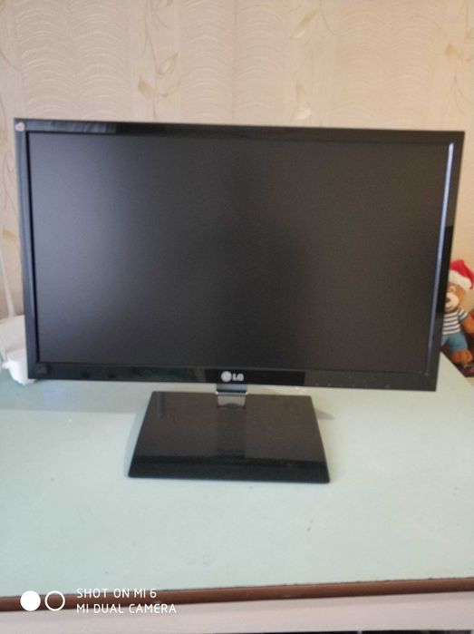 монітор LG Flatron