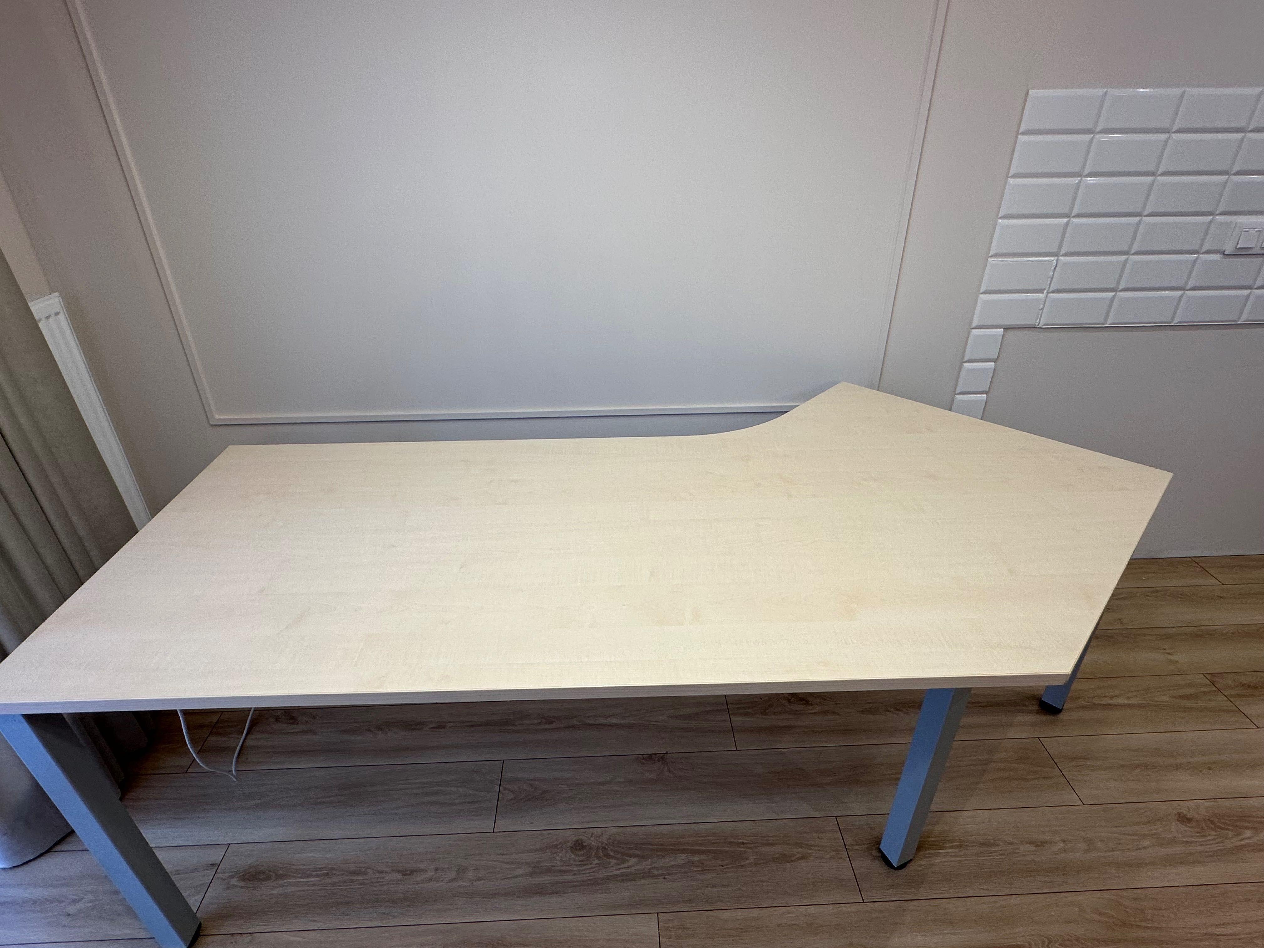 Biurko ergonomiczne do domu lub biura