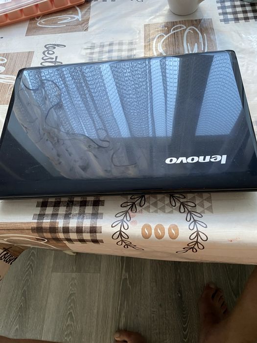 Продам ноутбук рабочий