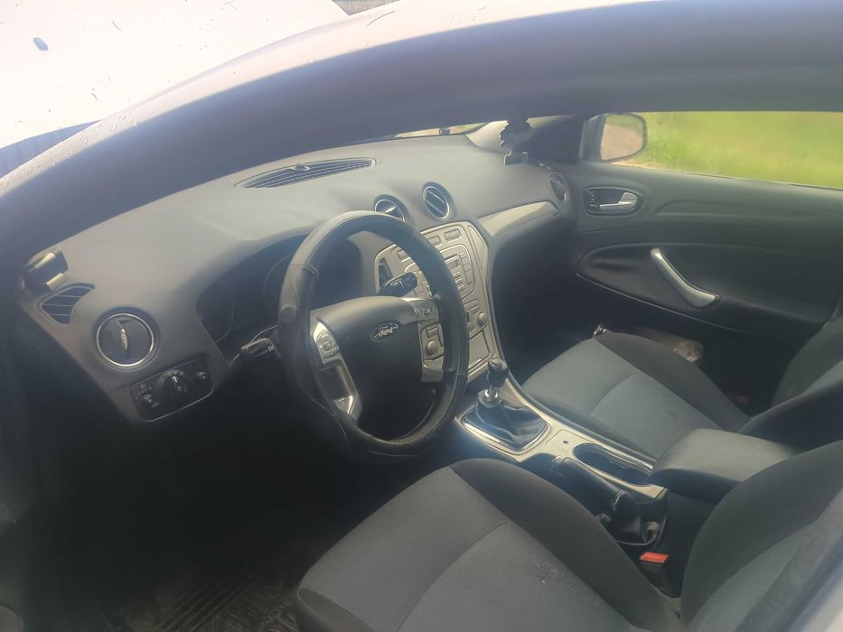 Ford Mondeo MK4 1.8 tdci opłacony zarejestrowany tanio!