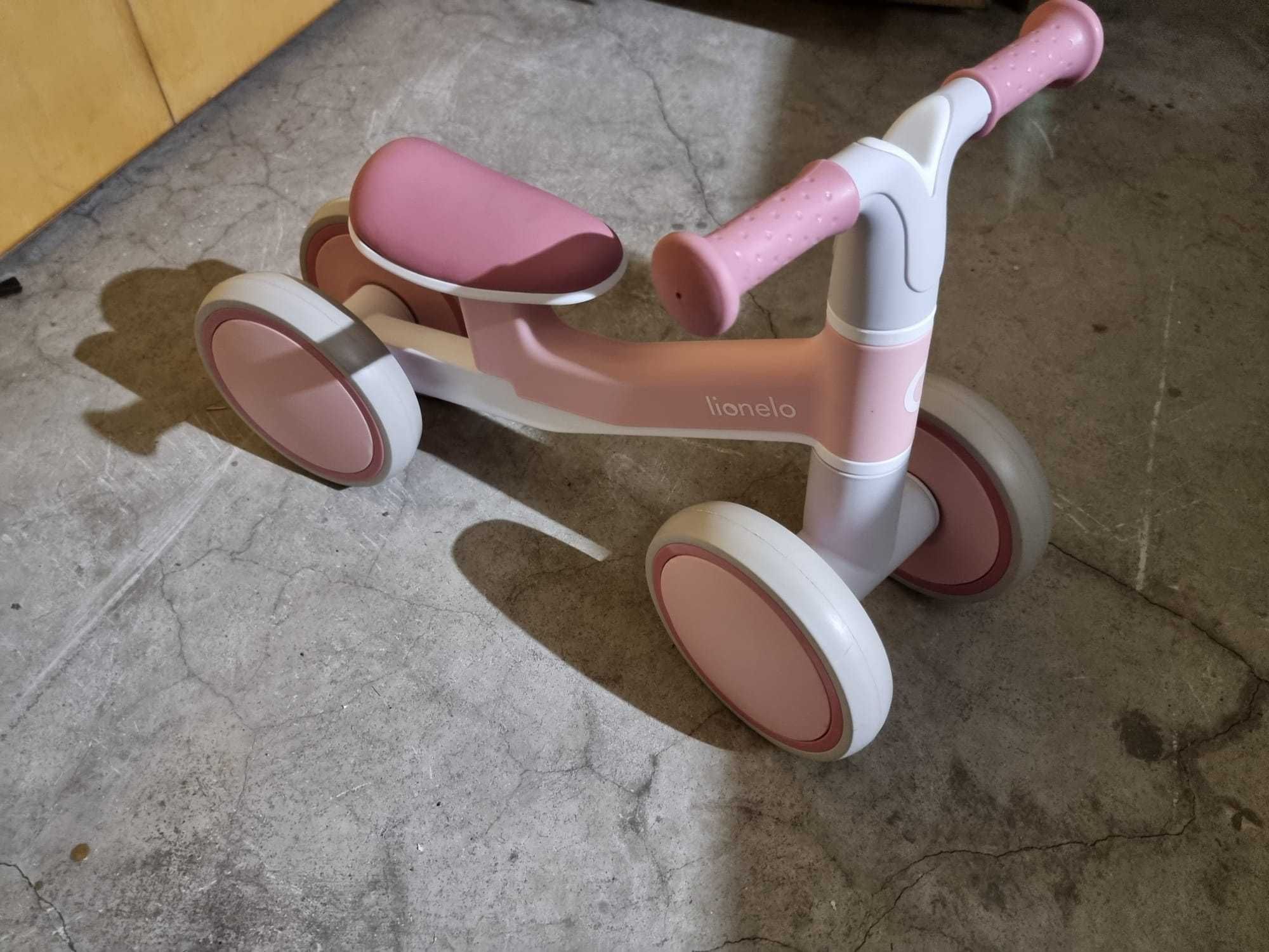 Lionelo Triciclo Villy Pink Rose
