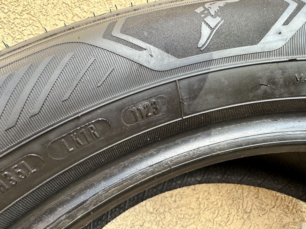 Резина літо Goodyear EfficientGrip 2 SUV 225/55 R18 98V