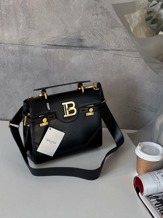 Сумка в стилі Balmain