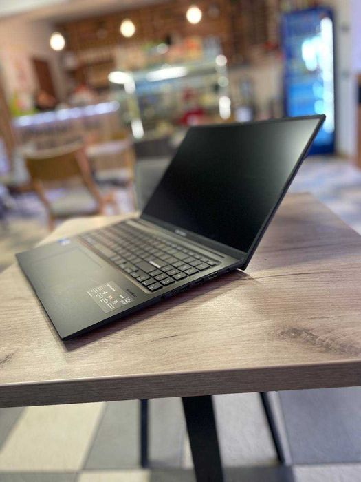 Новий Asus VivoBook 16 X1605VAP