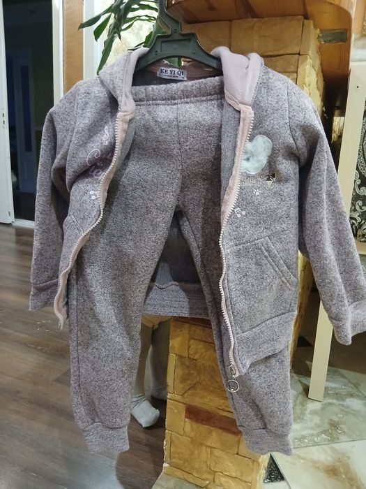 Теплий спортивний костюм для дівчинки