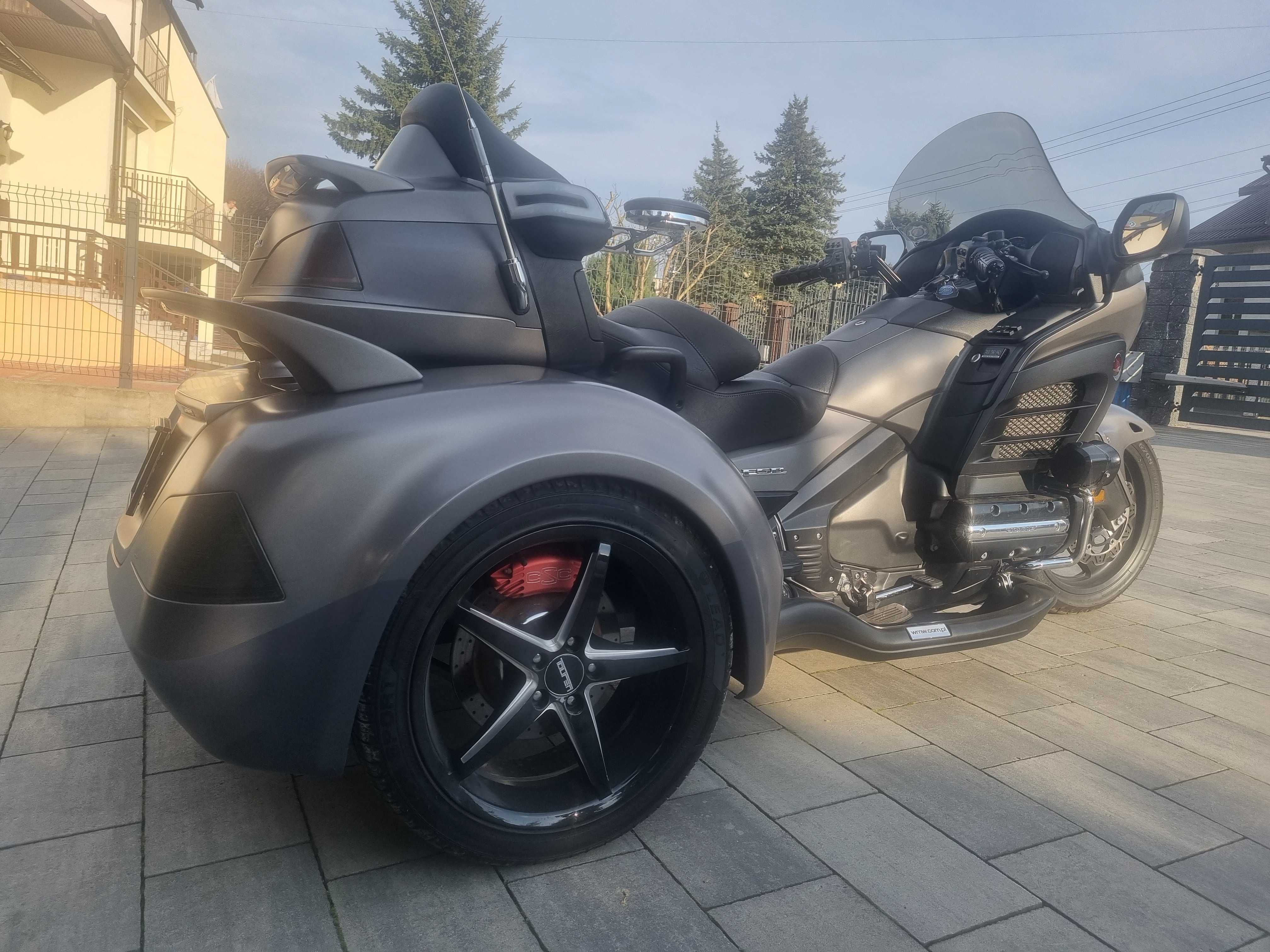 Honda GL 1800 Goldwing / Trike - Trajka - r.2012
