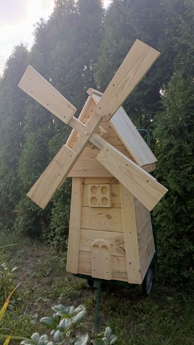 Декоративний Вiтряк для Саду та Двору