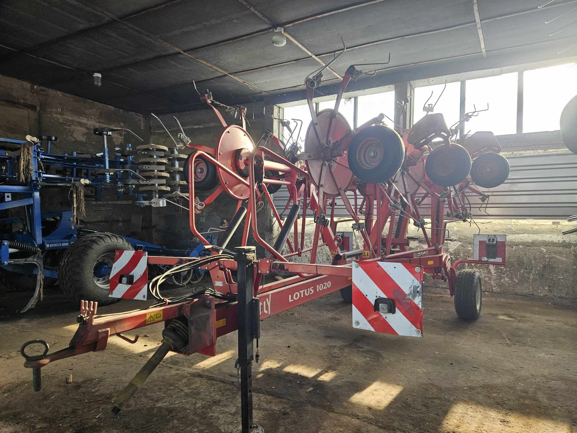 Przetrzasarka Lely lotus 1020 claas pottinger kuhn