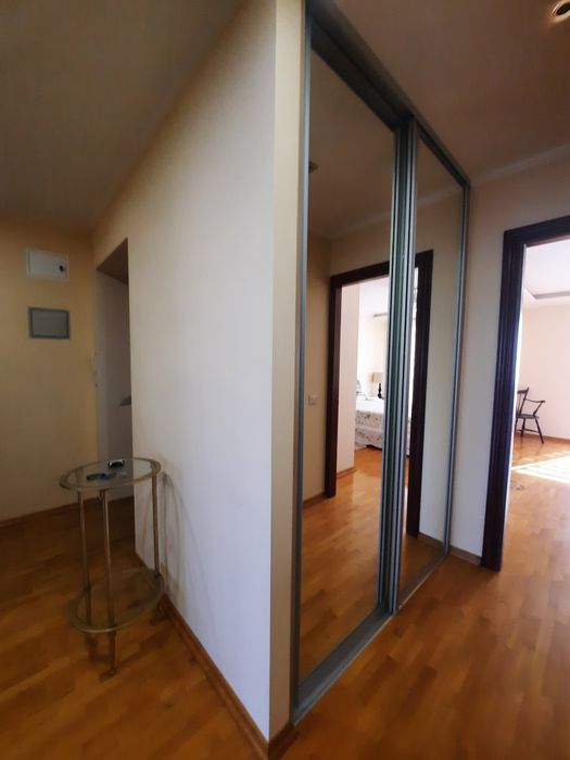 Продаж 2 кім.квартири вул.Наливайка