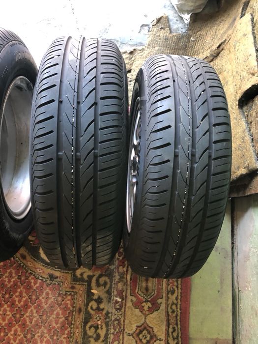 Продам резину с литими дисками