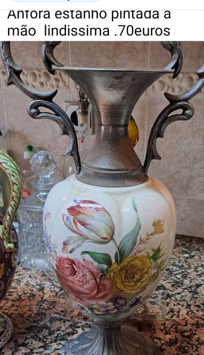 Várias peças decoracao