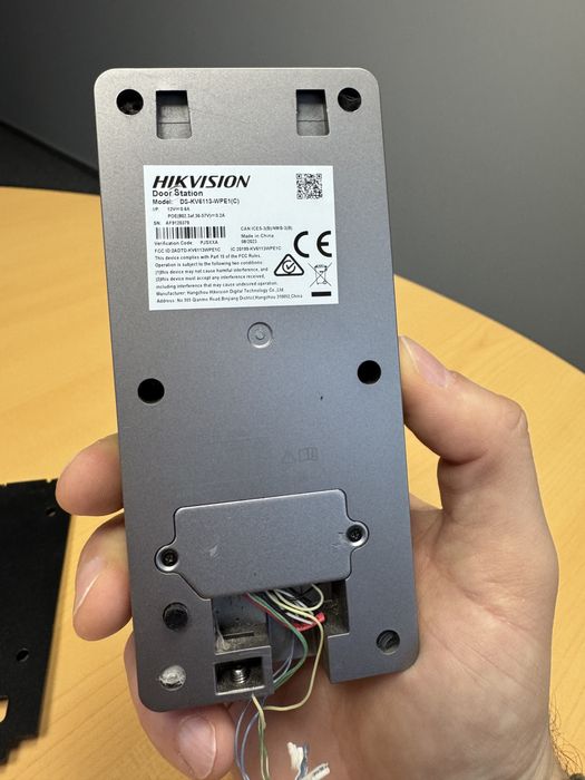 Виклична панель HIKVISION DS-KV6113-WPE1