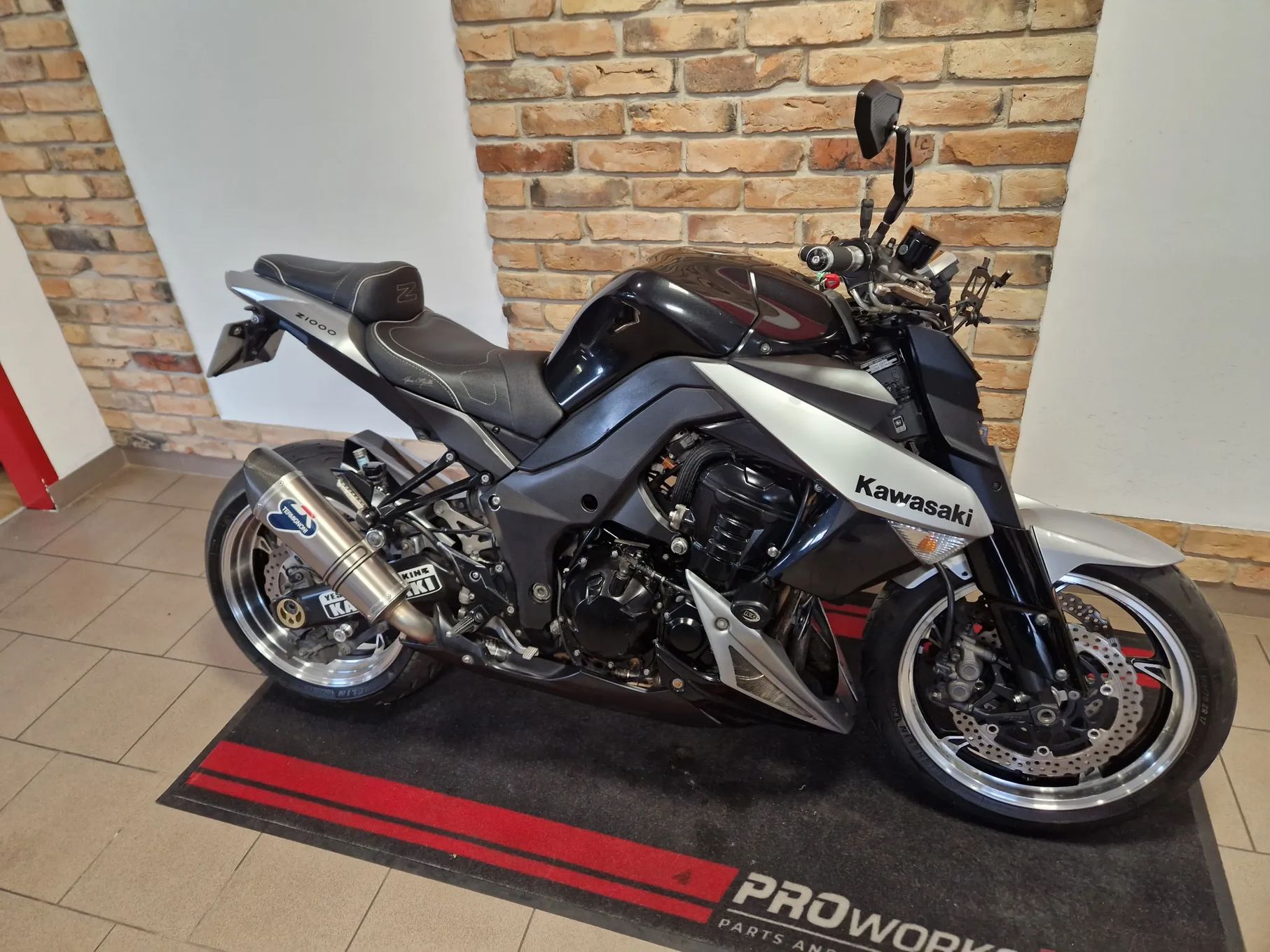 Kawasaki Z Kawasaki Z1000 z-1000 Abs 2011r