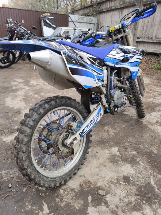 Yamaha yzf250 . Кросс