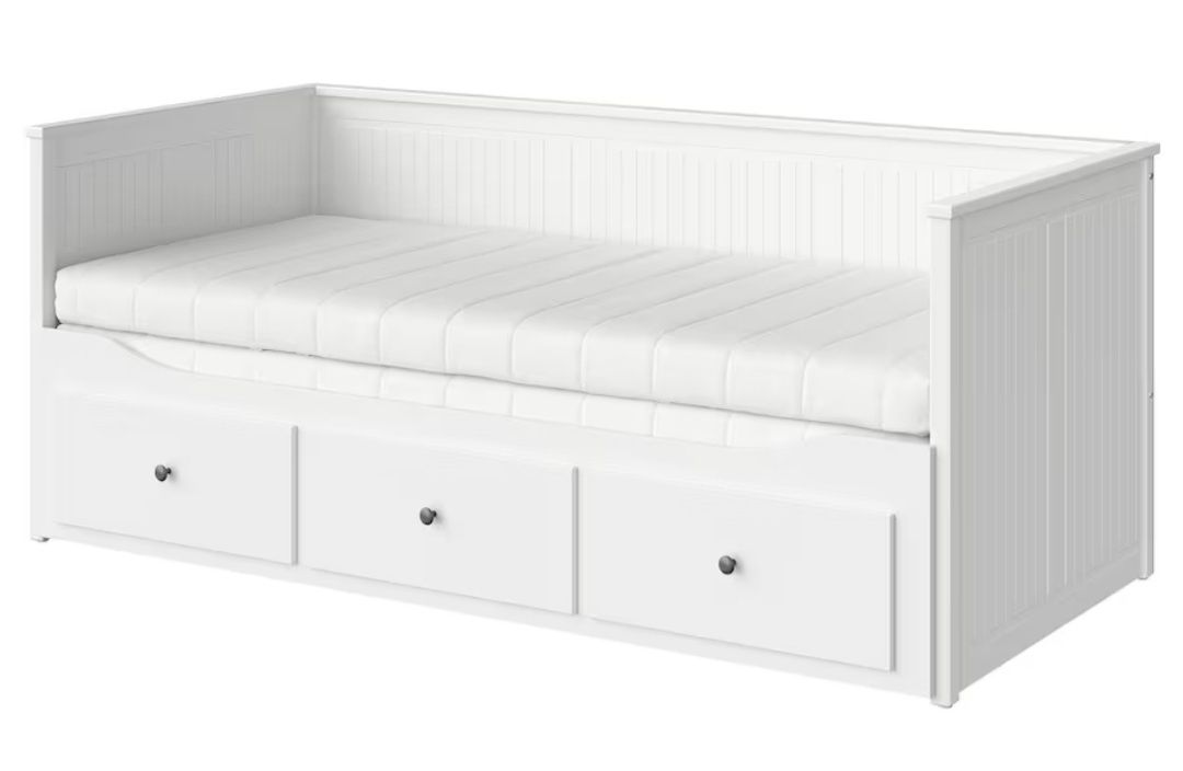 Rozsuwane łóżko Hemnes Ikea+ pojemnik na materace.