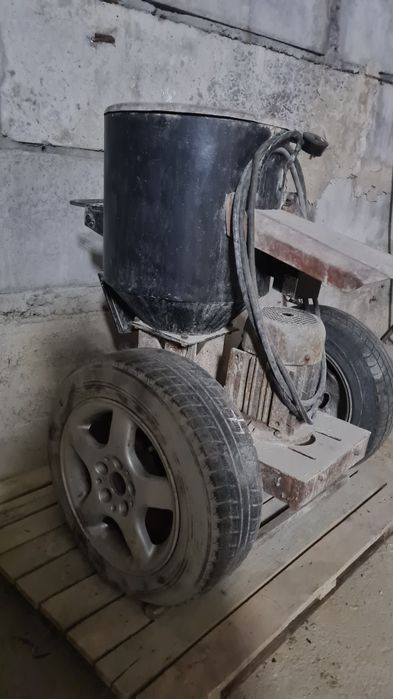 Штукатурно шпаклювальний міксер