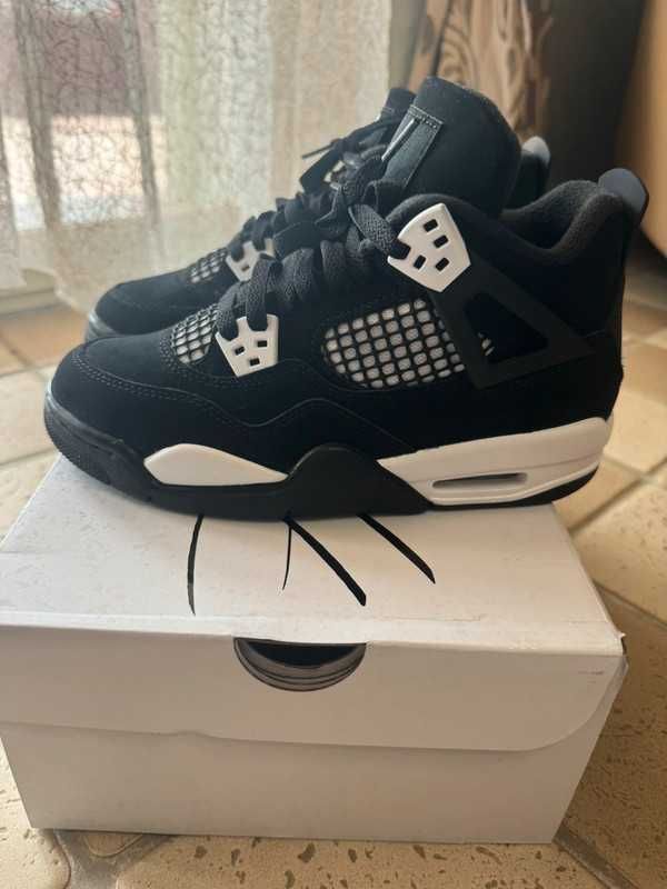 Jordan 4 Retro White Thunder EU.37.5