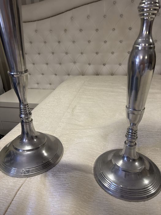 Par de castiçais em inox