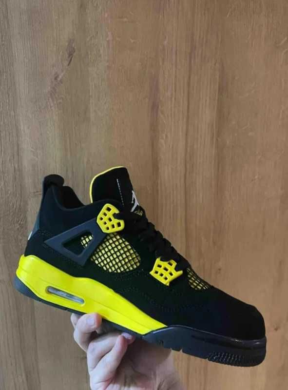 NikeAir Jordan4Retro R.42