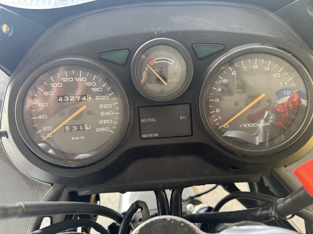 Suzuki gsxf 750, 1992