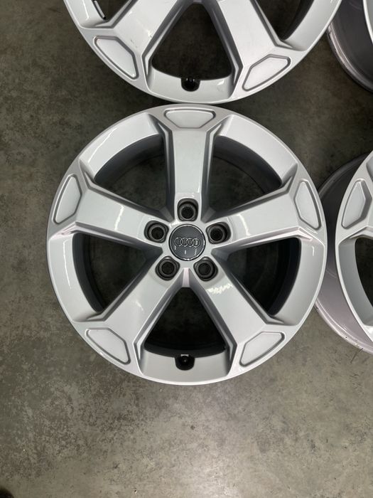 Диски R17 5/112 Audi Q2 Q5 A6 A5 A4 A3 Volkswagen Passat Golf Tiguan