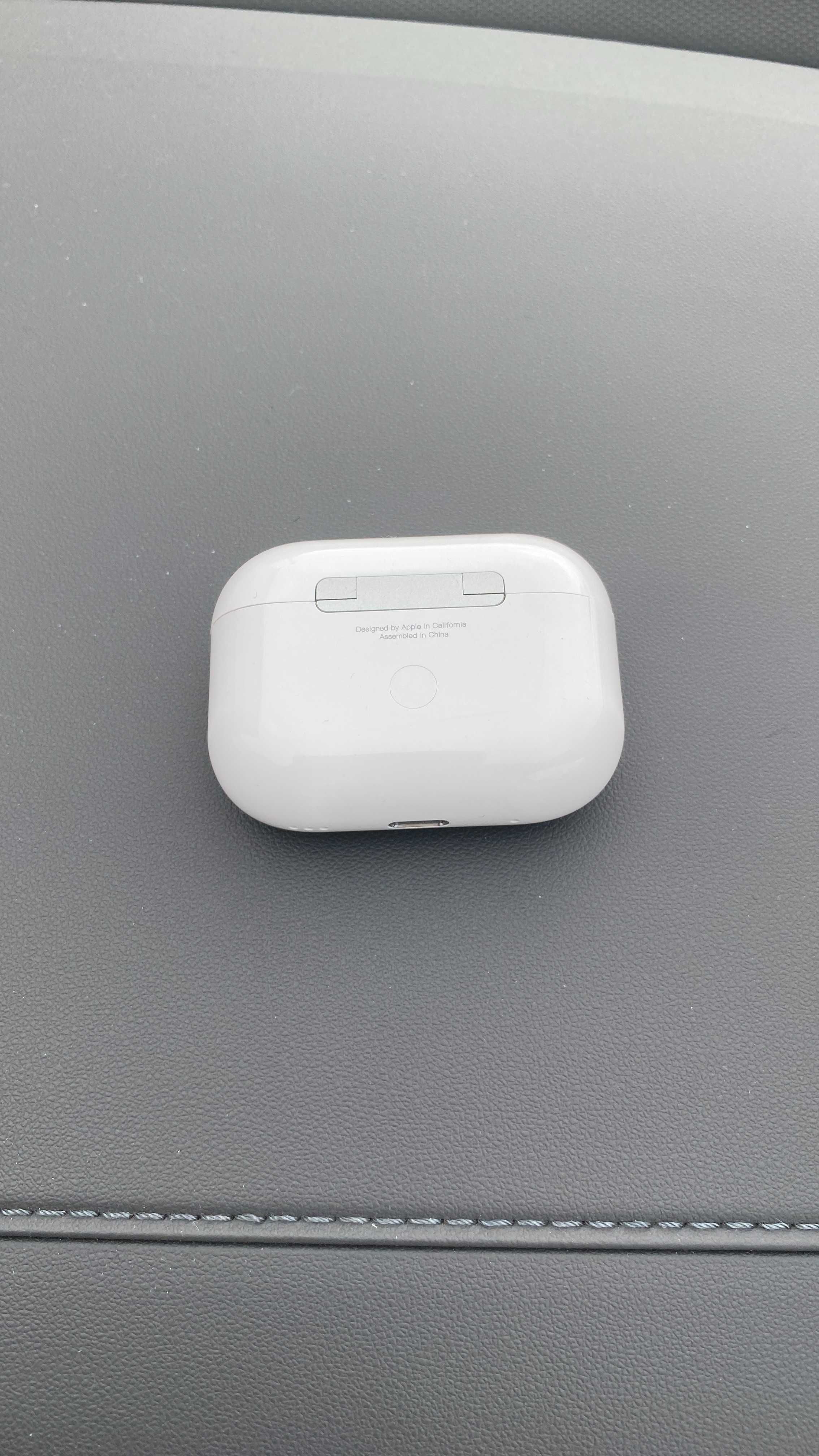 AirPods Pro | Apple