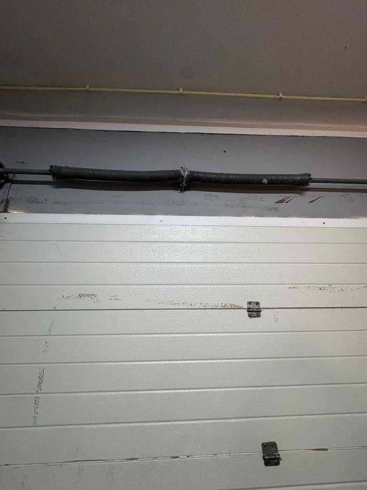 Portão de garagem seccionado