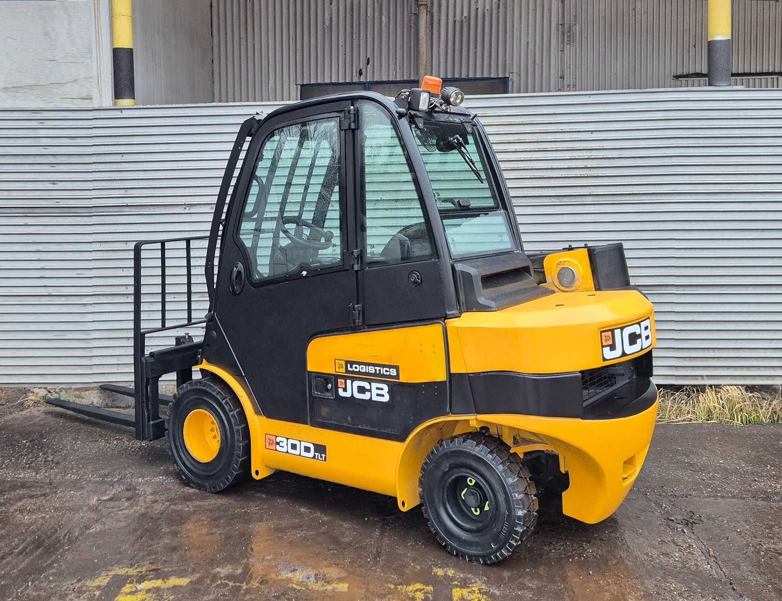 JCB TLT 30D • 2018r • diesel PERKINS • wózek widłowy teleskopowy