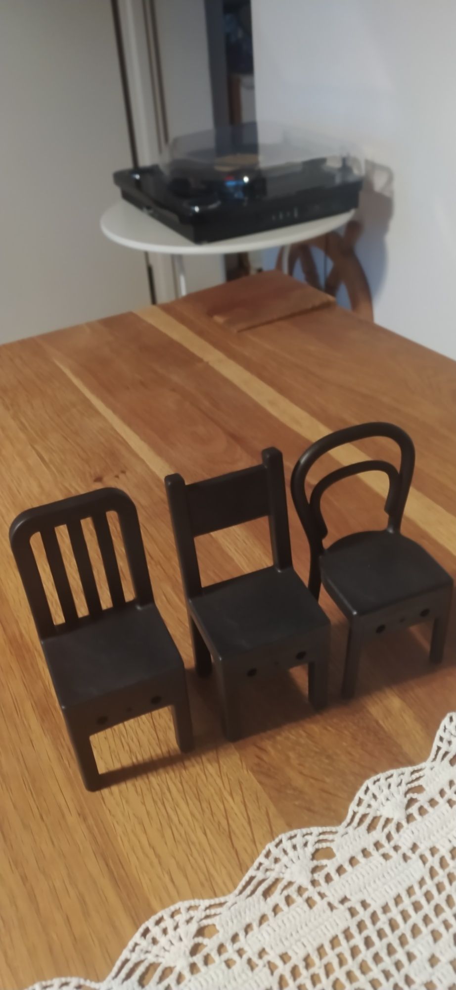 Wieszaki-krzesła czarne 3szt Ikea