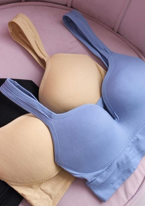 Топ новий з  3D ефектом блакитний L